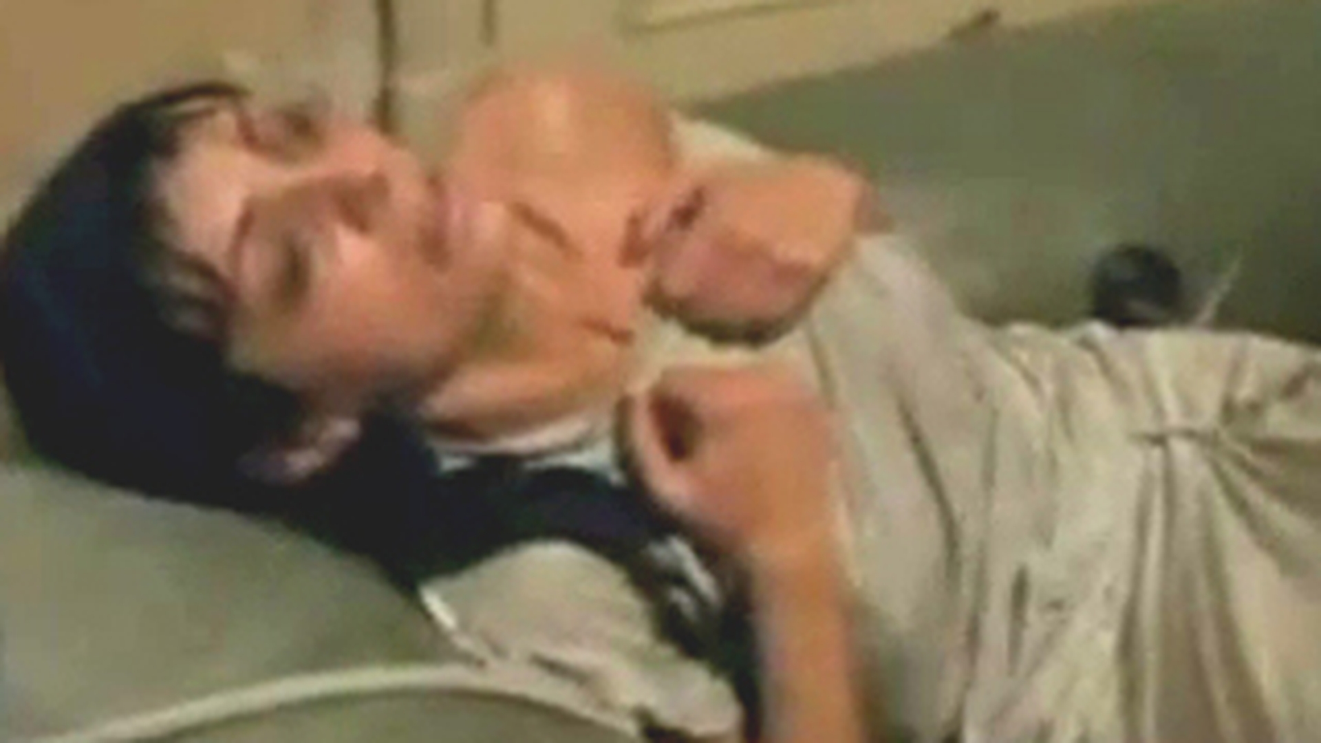VIDEO Cosmina Pasarin, desfigurata in urma unui viol! VEZI prin ce cosmar a trecut bruneta