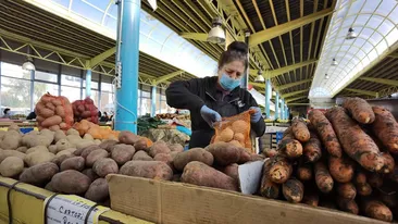 În Bacău nu se vor închide piețele. Ce soluții au găsit autoritățile