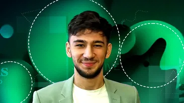 A cerut-o de soție pe scenă, în timpul concertului! Fiul lui Costel Biju s-a logodit cu frumoasa Antonia