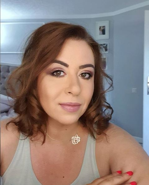 Oana Roman a răbufnit pe o rețea socială. “Împuțite la propriu!” Ce a pățit vedeta