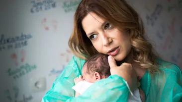 AMALIA ENACHE le-a arătat fanilor prima imagine cu tatăl fetiţei ei, apoi a făcut anunţul: înneguraţi de griji...