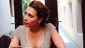 Fanii au ramas fara cuvinte cand au vazut-o asa! Iulia Vantur s-a descaltat si...
