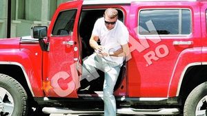 Bute se pregateste pentru revansa cu britanicul. Si-a luat Hummer ca sa-l rapuna pe "animalul" Froch!
