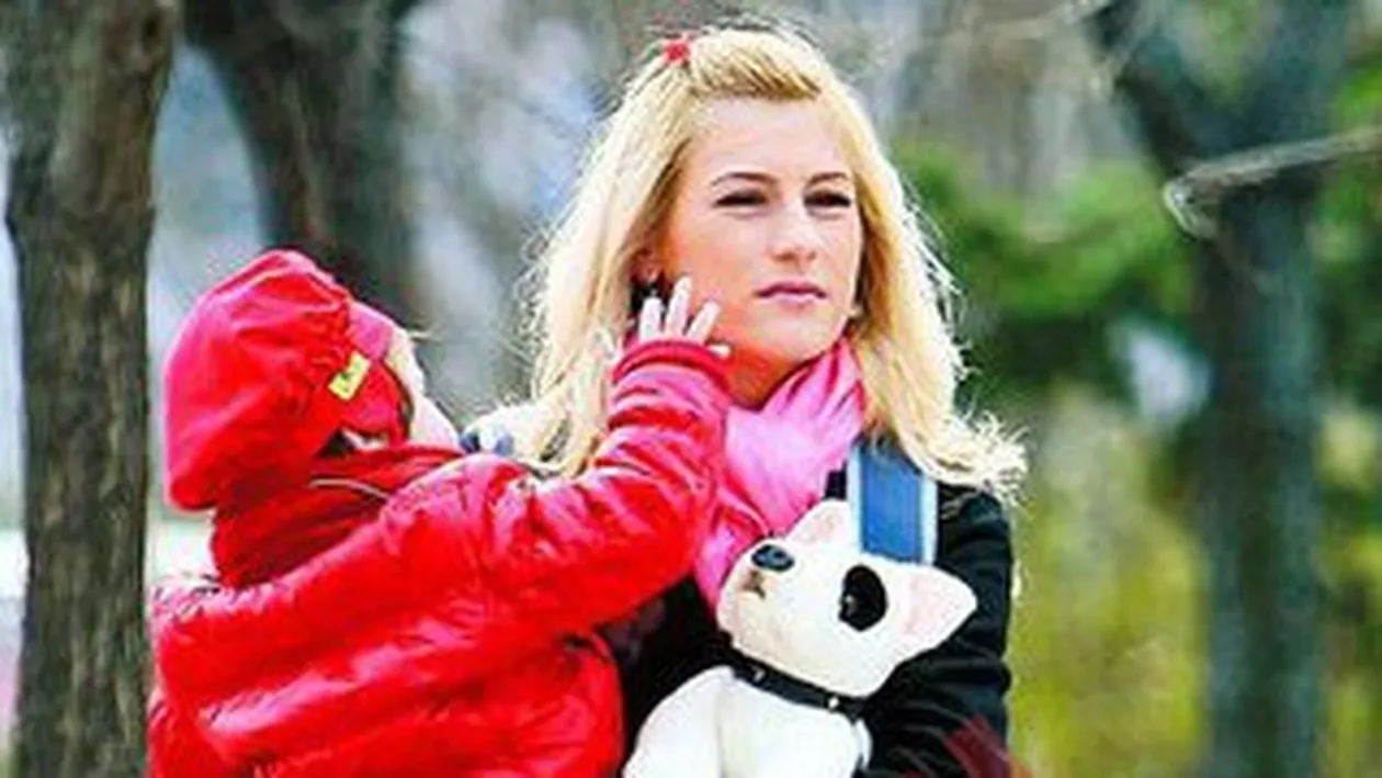 Cere sa-i dubleze pensia copilului!