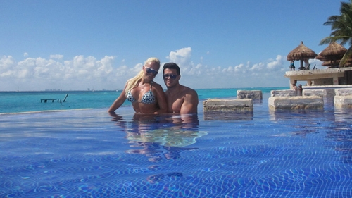 Anda Adam si Victor Slav s-au bronzat in plina iarna in Cancun! Vezi cum s-au distrat in Mexic