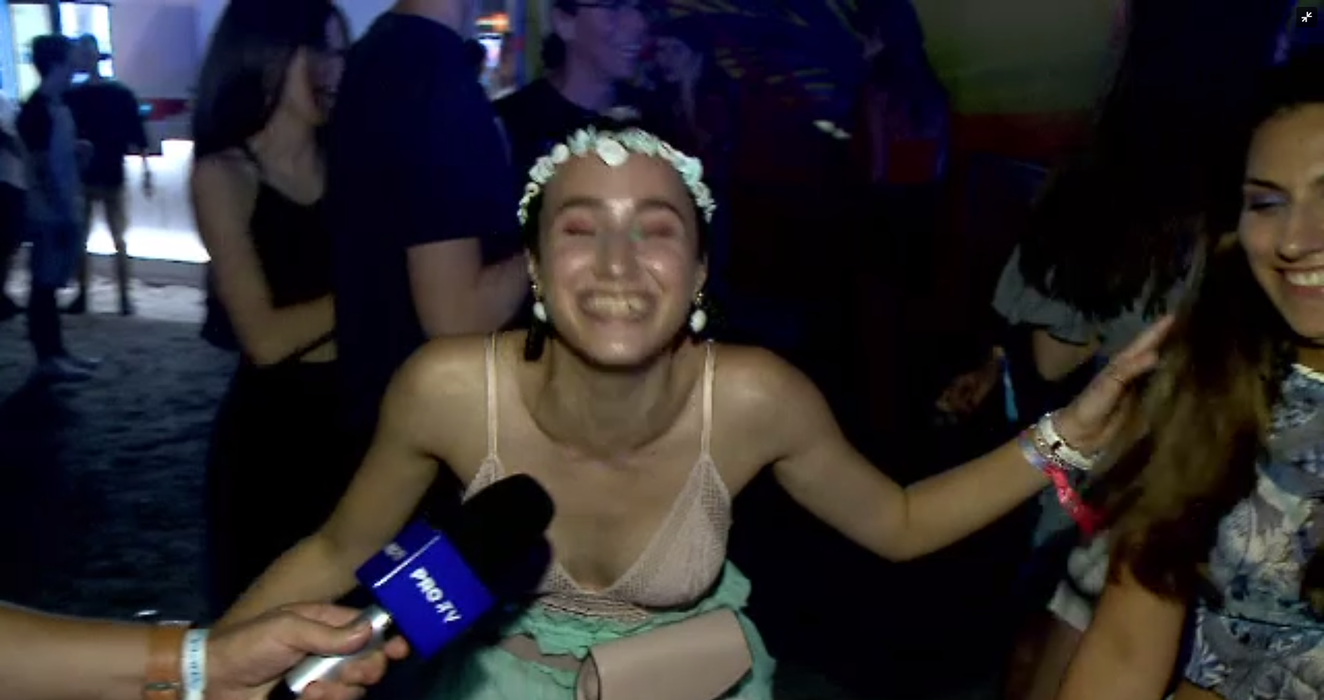 Ireal! Cum s-a îmbrăcat această tânără în prima seară a festivalului Neversea: „Am vrut să arat ca o..”