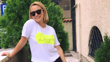 VIDEO! ANDREEA ESCA s-a distrat pe cinste de ziua ei de naştere! Vedeta a cucerit ringul de dans cu cele mai sexy mişcări