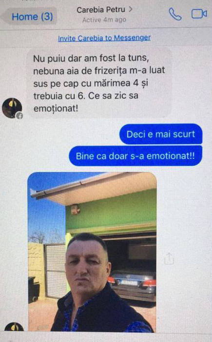 Petru Carebia s-a pozat în ipostaze intime.