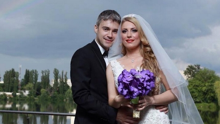 Cantareata de muzica populara Ornela Pasare si sotul ei s-au intors din luna de miere. Nu-ti trece prin cap unde au fost cei doi!