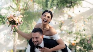 Asta-i ultima! Ce vrea să facă Oana Moșneagu cu rochia de mireasă și buchetul de la nunta ei