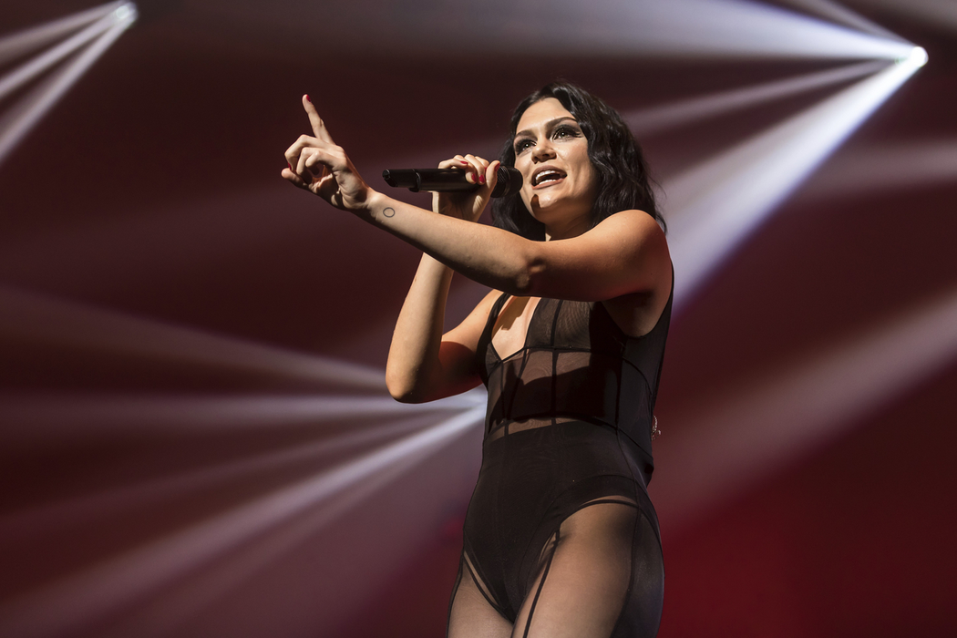 Cântăreața pop britanică Jessie J. live la cea de-a 26-a ediție a Blue Balls Festival din Lucerna, Elveția, 2018. Foto: Profimedia