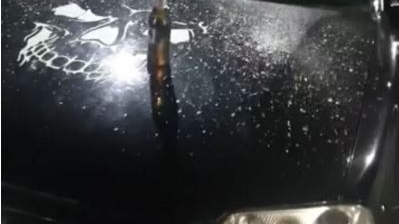 Și-a făcut praf mașina după ce a fost înșelat de iubită! Argeșeanul are dovezi: ”Am prins-o cu poze!”