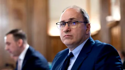 Cine se ROAGĂ să nu se termine criza politică? Răspunsul neașteptat al unui ministru