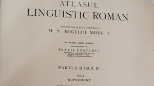 Crezi ca esti as in injuraturi? Vezi cum putea lumea sa se umileasca pe timpul Regelui Mihai si ce cuvinte foloseau!