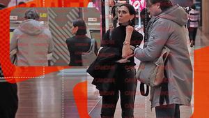 Beatrice Rancea și soțul, "misiune financiară" la mall.  El cu banii, ea cu atitudinea
