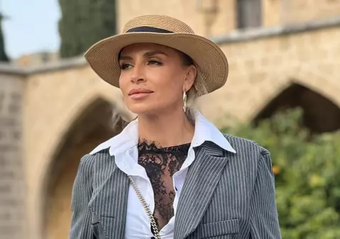 Ramona Bădescu și Adina Halas, trucul ieftin pentru dinți albi. Vedetele au zâmbet de Hollywood cu un efort minim