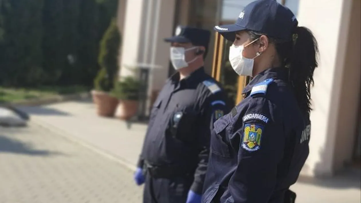 Ploaie de sancțiuni la protestul din Piața Victoriei împotriva măsurilor anti-Covid. Ce valoare au amenzile date