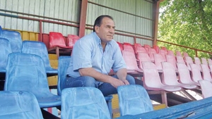 ULTIMA ORA! Tragedie la Steaua! Un faimos fotbalist a facut atac cerebral, iar mama lui a murit!