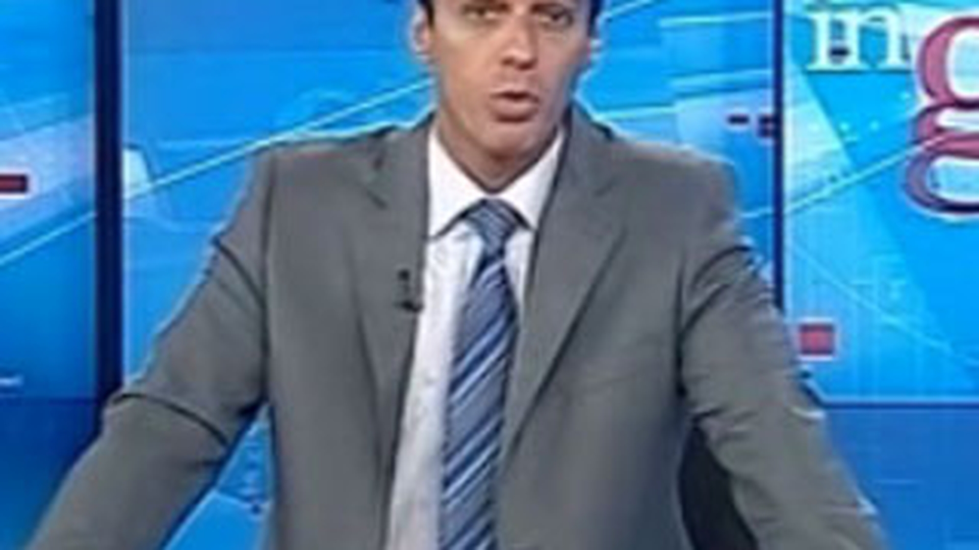 VIDEO Mircea Badea: "Mersul pe bicicleta este moartea din cauza haitelor de caini dementi"