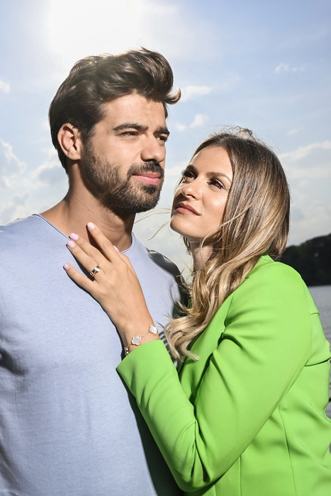 Ștefan Floroaica: "Am fost la niște cursuri de actorie, le-am urmat doi ani de zile, iarăși m-am lăsat pentru că a venit pandemia, m-am apucat de Jiu-Jitsu, urma să concurez la Campionatul Mondial și fix în momentul ăla am fost sunat să dau o probă pentru un serial care va fi pe Antena 1!"