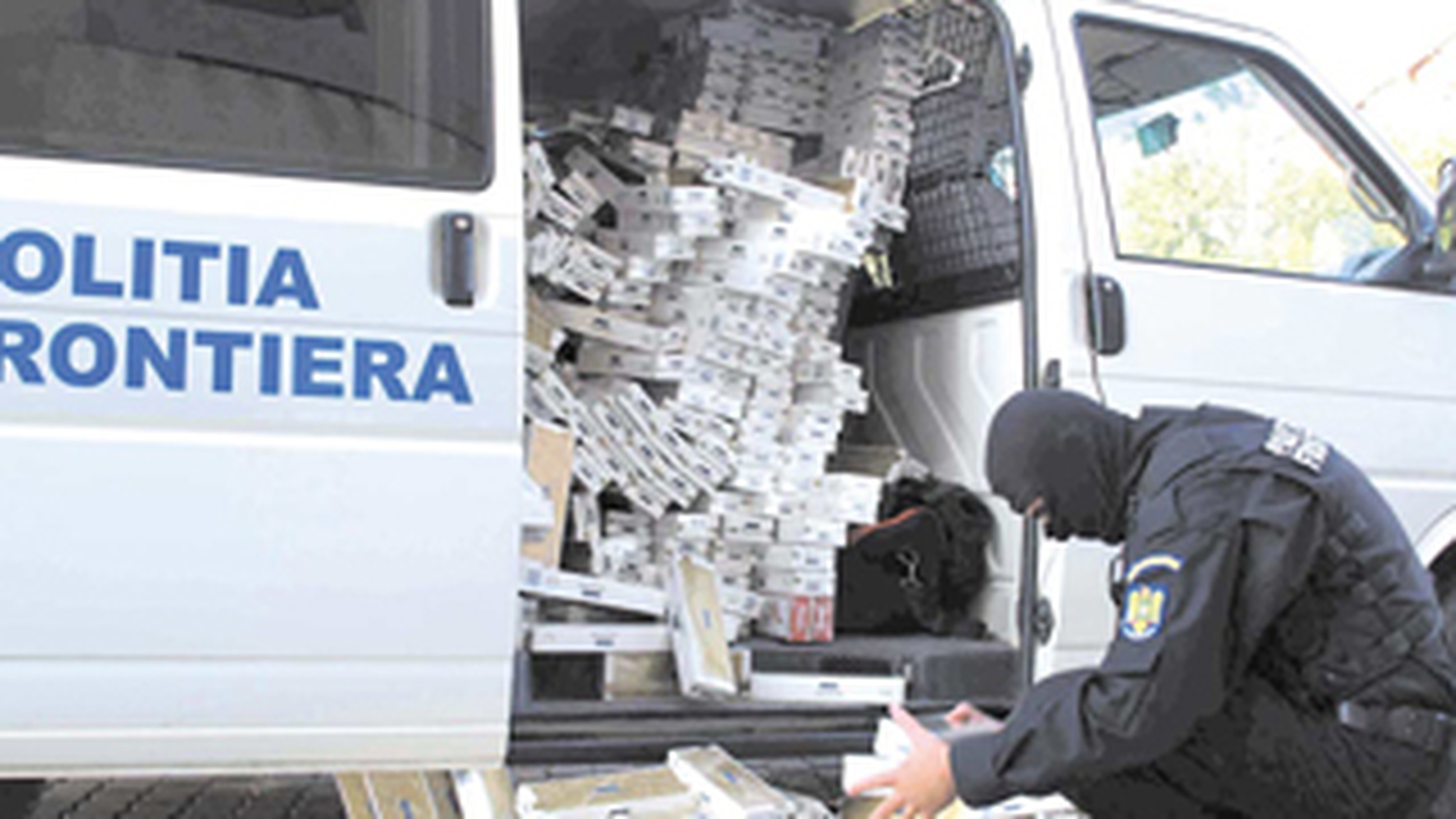 Politistii suceveni au confiscat tigari de contrabanda in valoare de 800.000 de lei!