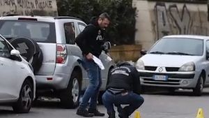 Crimă dublă în Italia! O româncă a fost împușcată alături de iubitul ei