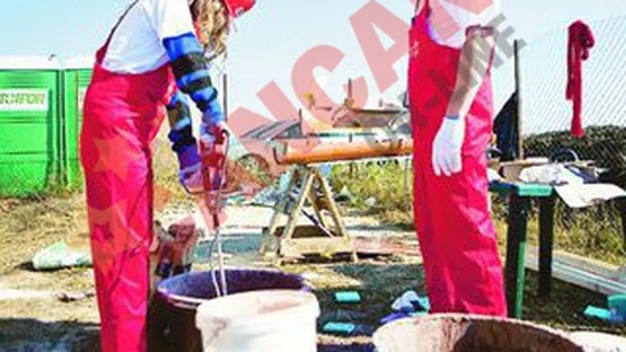 Au construit case pentru oameni sarmani