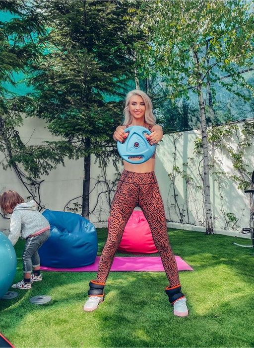 Andreea Bălan, anunţ surprinzător făcut târziu, în noapte: “Îl iubesc”. Cum au reacţionat fanii: “Păcat…”