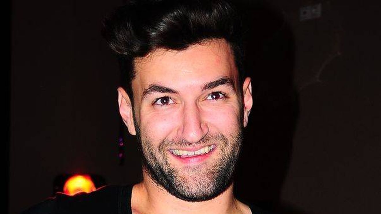 El nu are noroc in dragoste, dar nu stiti ce se intampla in familia lui de la Pitesti! Uite cum se alinta parintii lui Smiley!