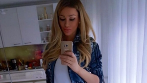 Prima reacţie a BIANCĂI DRĂGUŞANU după ce a născut! Ce a spus iubita lui VICTOR SLAV
