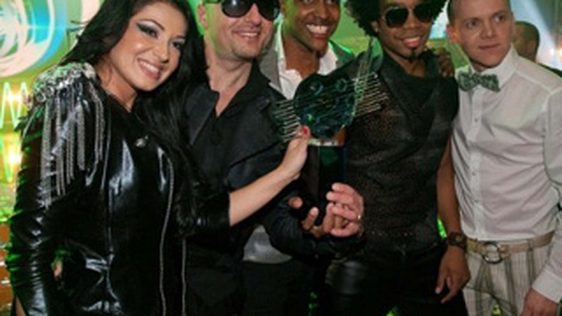 Mandinga: "Vom face un show cat se poate de bun la Eurovision"