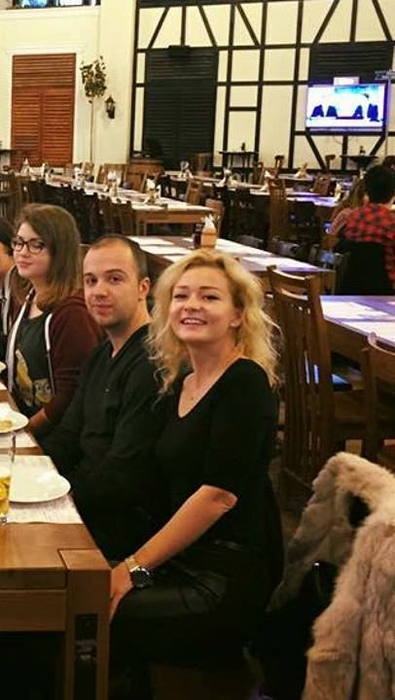 ”Amanta” lui Tuncay s-a schimbat după divorţul medicului turc. Are tabieturi de femeie măritată!