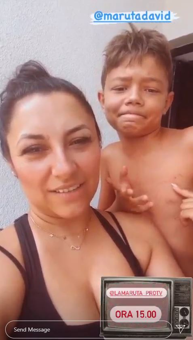 Andra, mesaj video pentru Cătălin Măruță: “Zic oamenii ăștia că sunt gravidă”. Gestul suspect făcut de cântăreață la finalul filmării