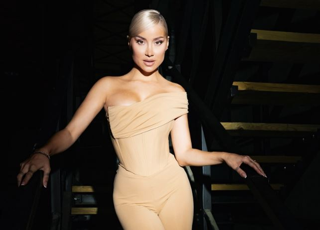 Celebra influenceriță le dă sfaturi prețioase celor care vor să-i urmeze cariera