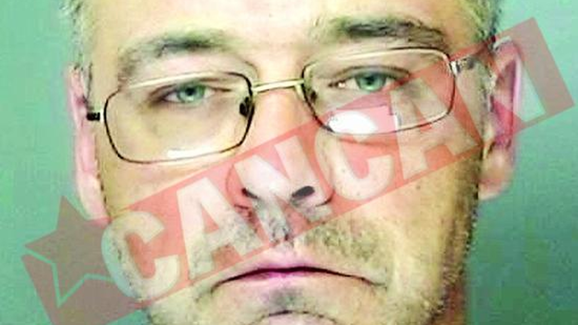 Si-a otravit nevasta cu cianura