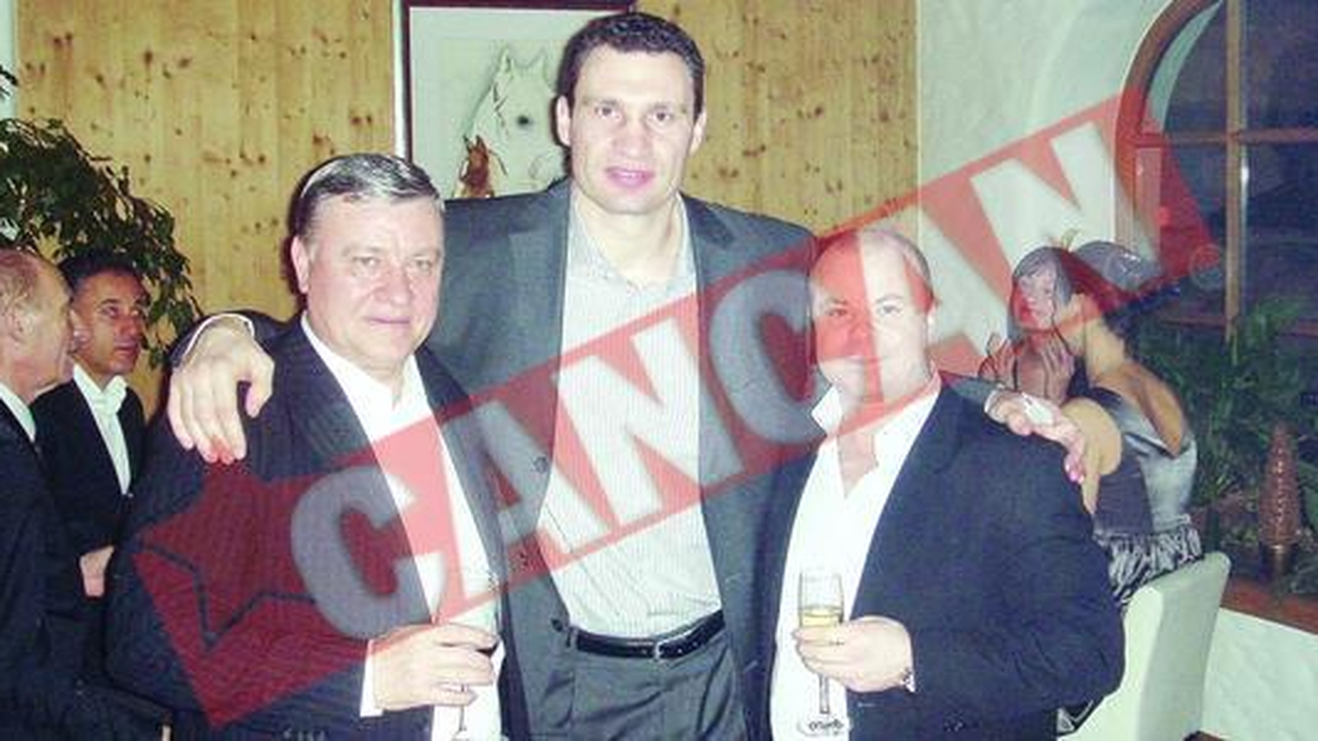 Vladimir Kliciko, Revelion cu Mircea Sandu si Nicu Gheara