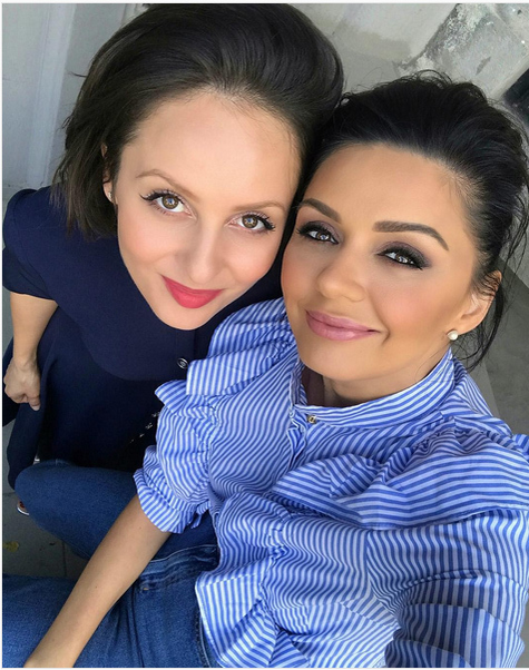 Albertina Ionescu (dreapta) şi-a arătat ţinuta (Imagine: Instagram)