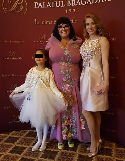 Ozana Barabancea a făcut spectacol în biserică, la botezul fiicei Andreei Bălan! Artista a mărturisit tot