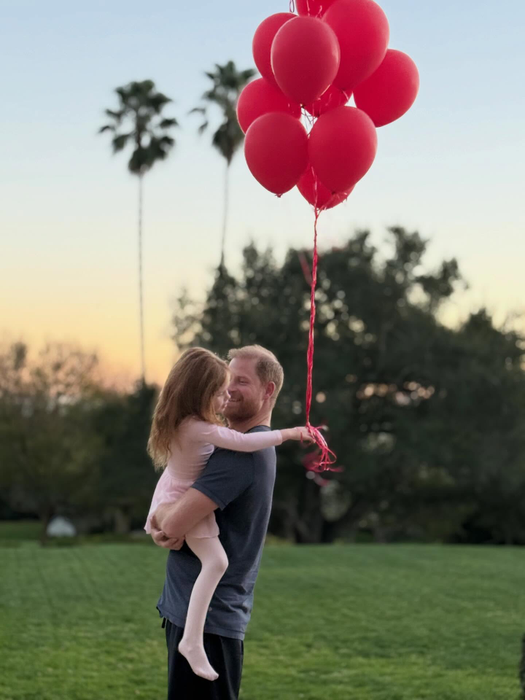 Harry și-a dus copiii la familia Dianei, sursa-captură social media Meghan Markle