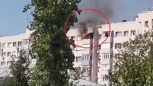 Incendiu violent în Capitală. Pompierii intervin de urgență! VIDEO