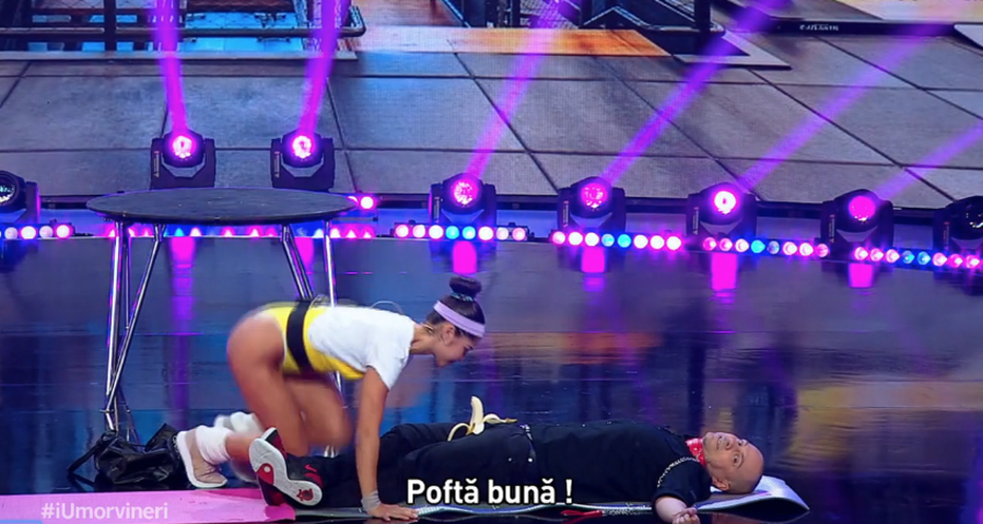 Scene +18 la iUmor de la Antena 1! O concurentă a apărut în pielea goală și a început să se… Reacție uluitoare a Deliei Matache