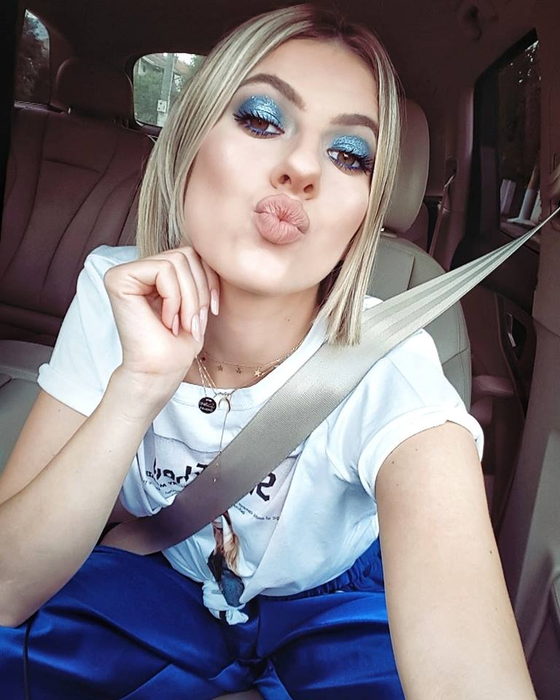 Iulia Albu a luat-o în vizor pe Lidia Buble! Stilista i-a pus și o poreclă