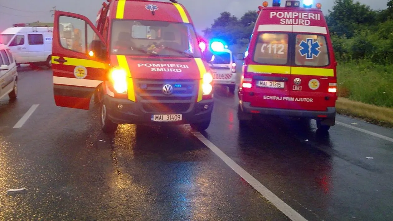 Accident grav în Prahova! Zeci de persoane au fost implicate