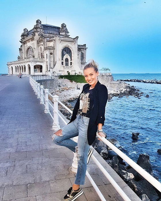 Irina Baianţ este soprană la Teatrul ”Ion Dacian”