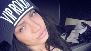 Moldoveanca cu Porsche loveste din nou! A pus pe Facebook poze INGROZITOARE de la taierea porcului