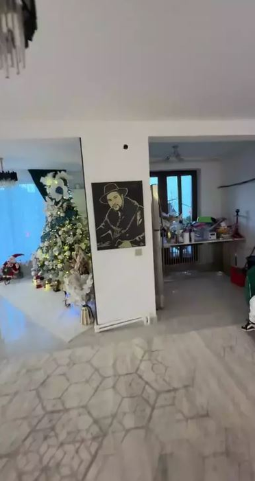 Cum arată palatul lui Tzancă Uraganu’ de la Ploiești. Are 2 etaje și 600 de metri pătrați!