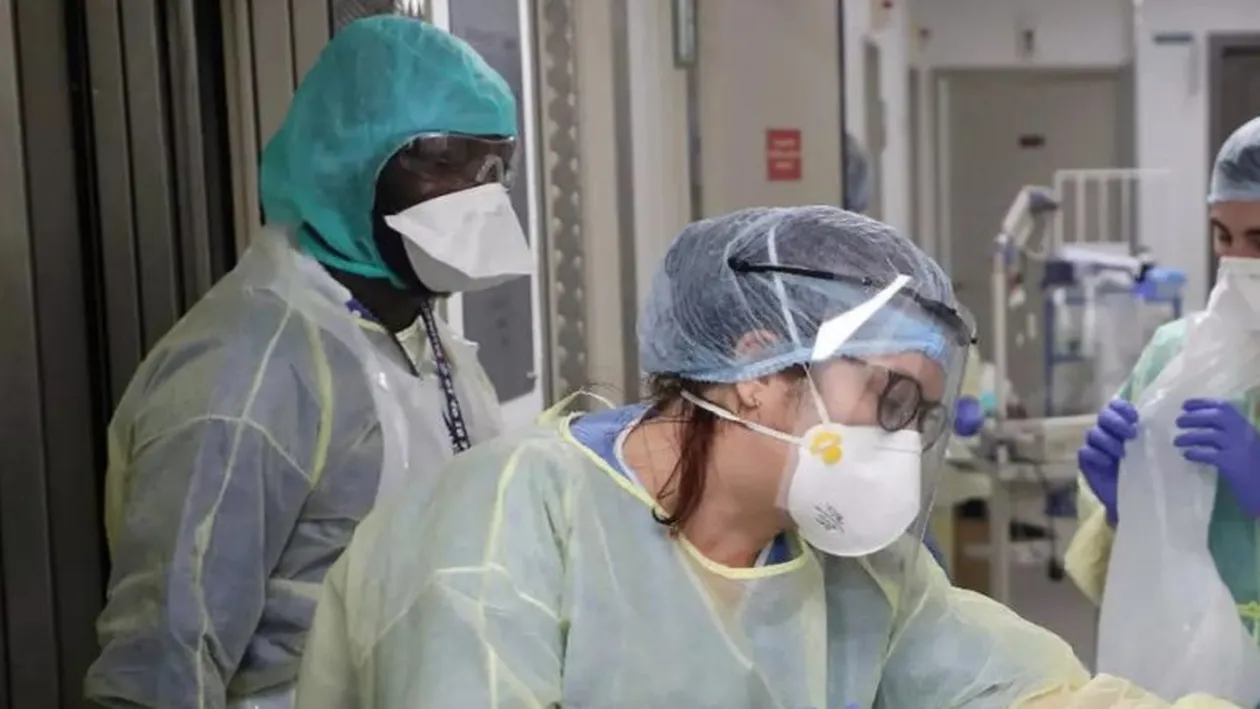 Cazul incredibil al unei femei de 100 de ani, care s-a vindecat de COVID-19. Medicilor nu le-a venit să creadă!