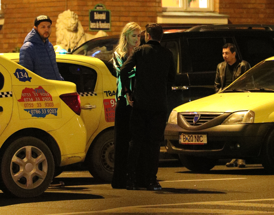 Ispravnic si blonda lui cea zebrată s-au simţit foarte bine în club