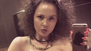 ALINA DINCĂ, finalista de la ”Românii au talent”, a ajuns pe masa de operaţie. Îşi remodelează corpul 

