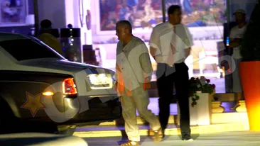 I-a lasat pe toti cu gura cascata. Vezi ce parcare a putut sa faca Irinel dupa ce l-a dat pe sofer jos de la volan!